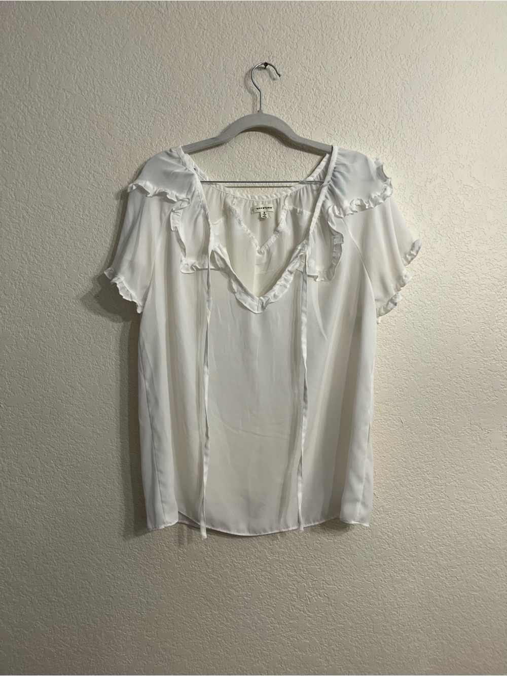 Max Studio White Ruffle Tie-Front Blouse beach/ cottagecore